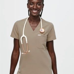 Figs Limited Edition Sandstone Scrub Set